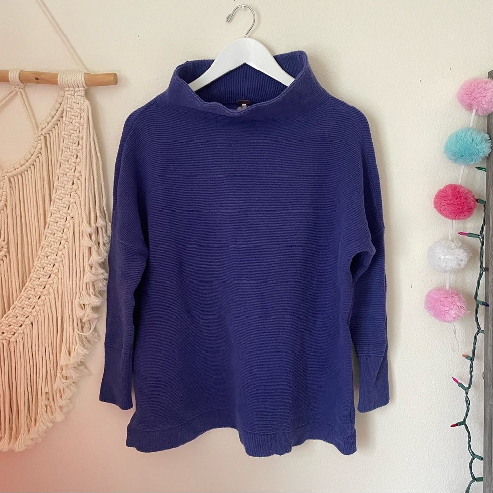 Free People Ottoman Tunic Sweater / Free People Sweater - Picture 3 of 6